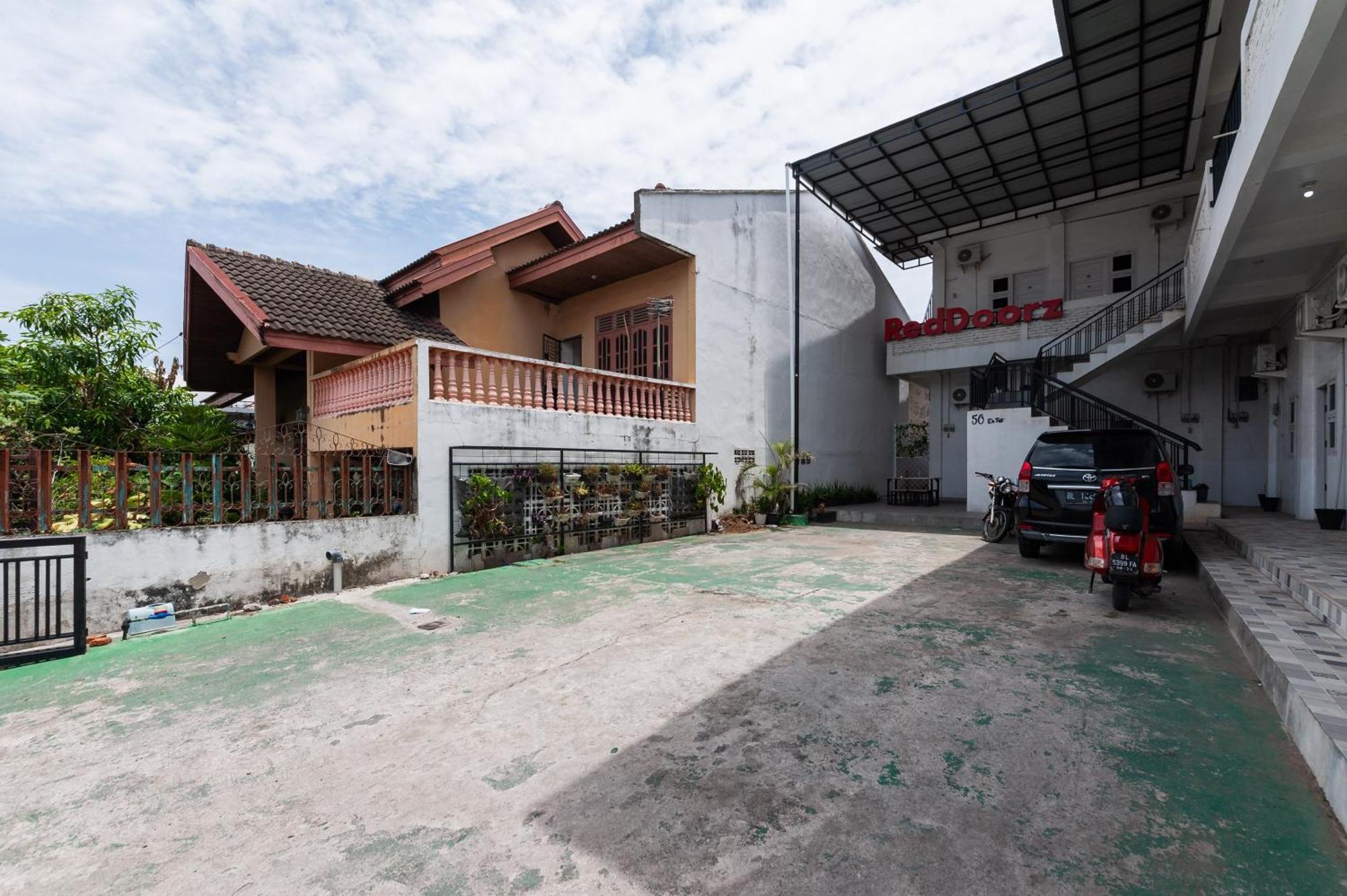 Reddoorz Syariah Near Rsud Zainoel Abidin Banda Aceh Hotel Eksteriør billede